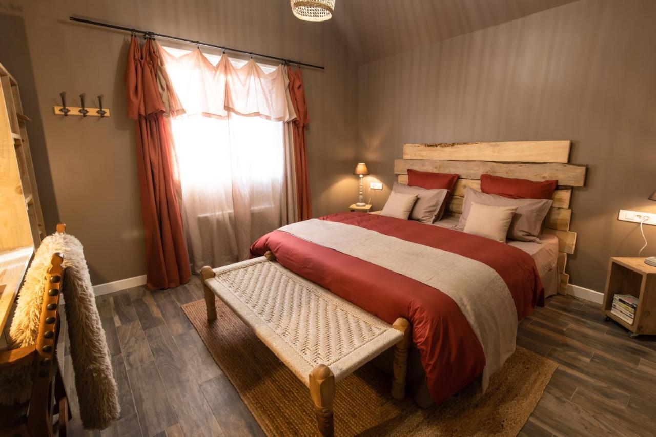 J&J Room - Hebergement D'Exception Pres De Provins! Le Bas Courton Exterior photo