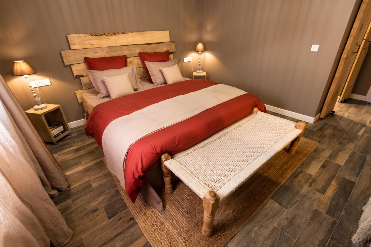 J&J Room - Hebergement D'Exception Pres De Provins! Le Bas Courton Exterior photo