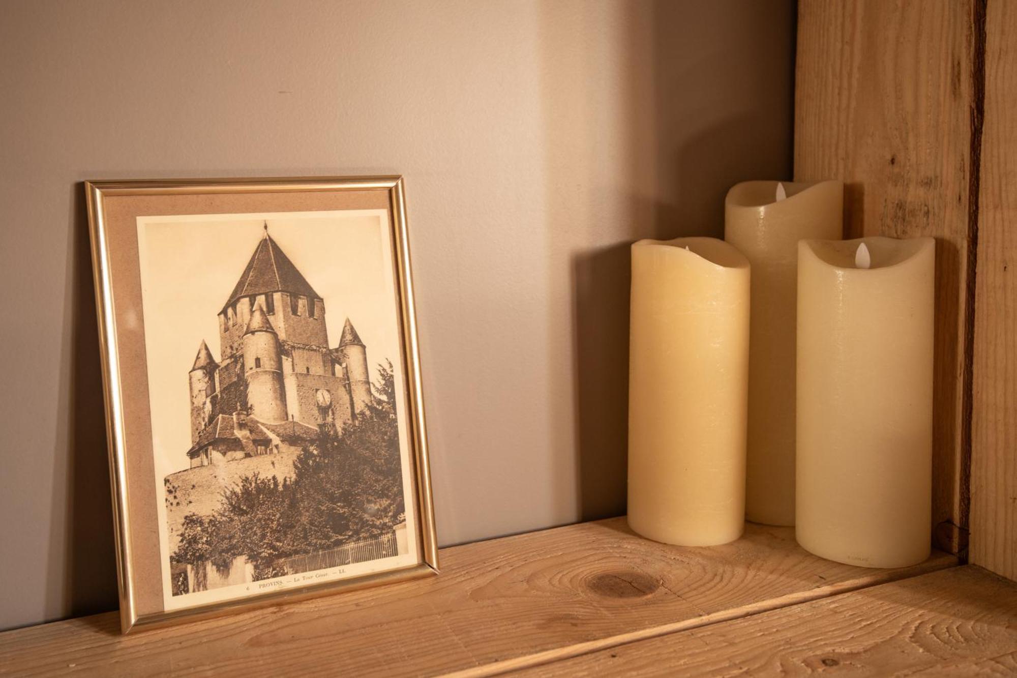 J&J Room - Hebergement D'Exception Pres De Provins! Le Bas Courton Exterior photo